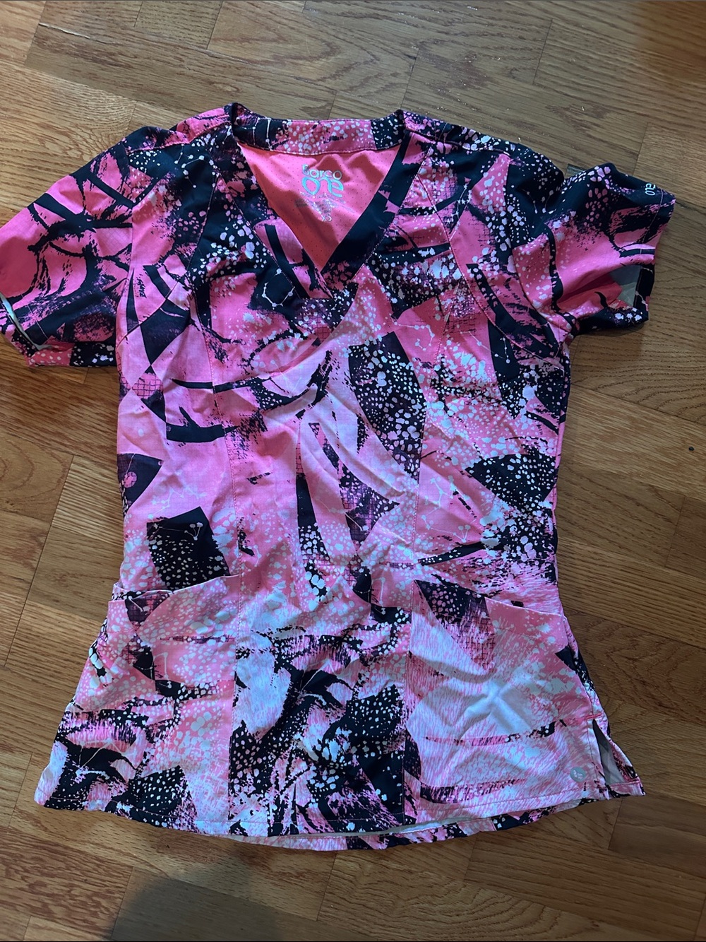 WonderWink Pink and Black Abstract V-Neck Scrub Top